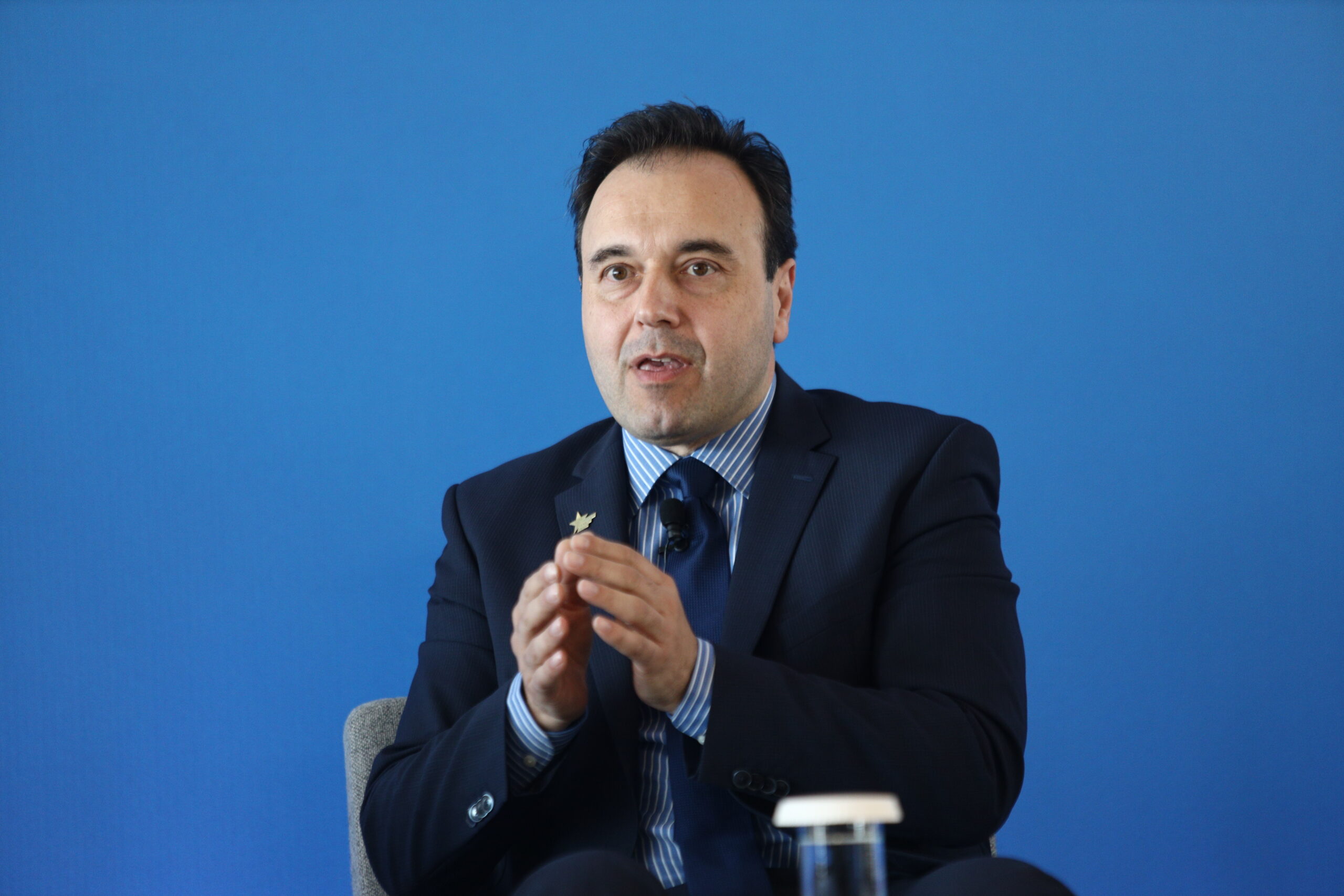 Παγκόσμιο μπλακ άουτ – Δ. Παπαστεργίου: «Δεν κάναμε αναβάθμιση λογισμικού»