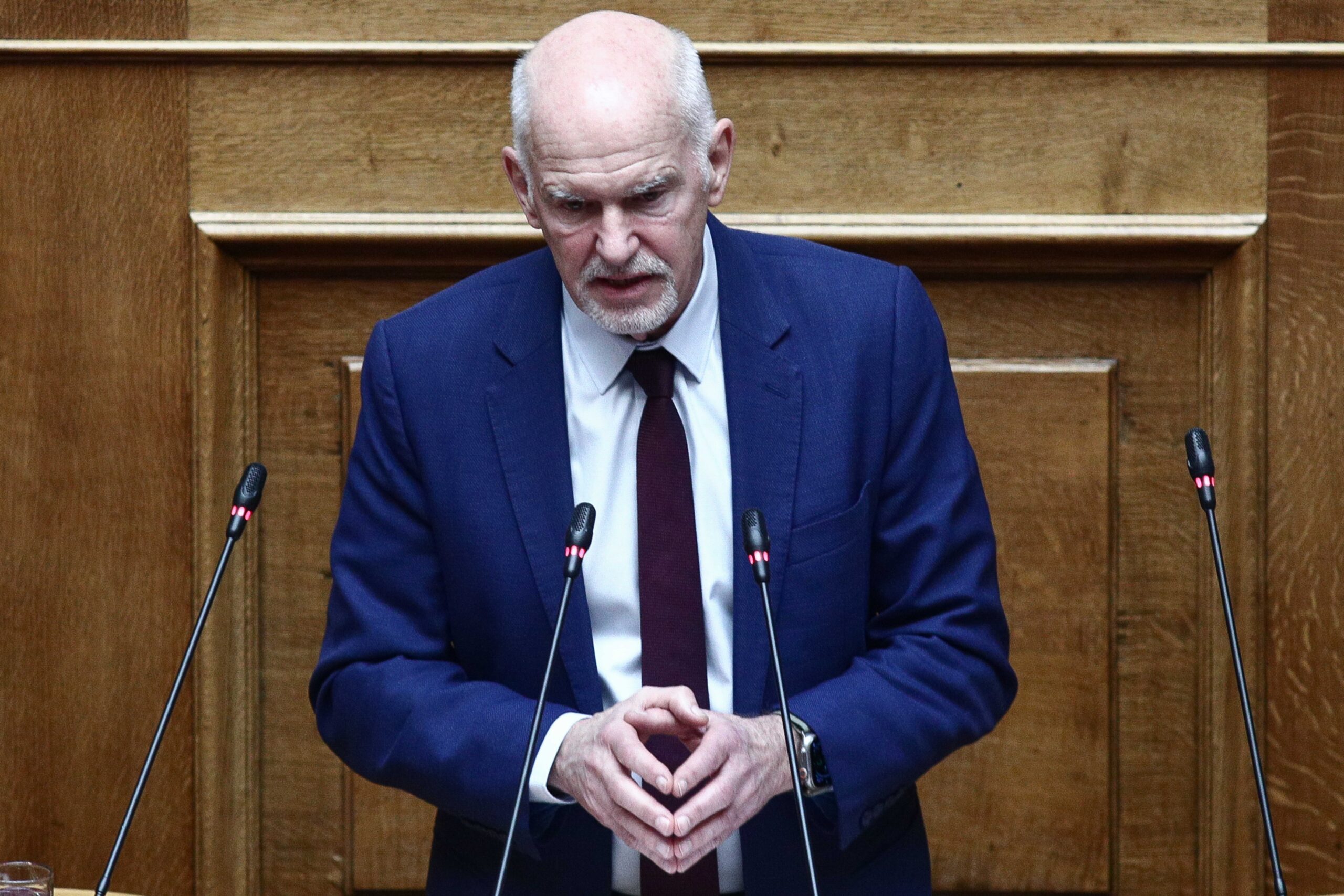 Γ. Παπανδρέου – Ιδιωτικά Πανεπιστήμια | «Ο κ. Μητσοτάκης εξελίσσεται σε υπερασπιστή γερασμένων ιδεών»