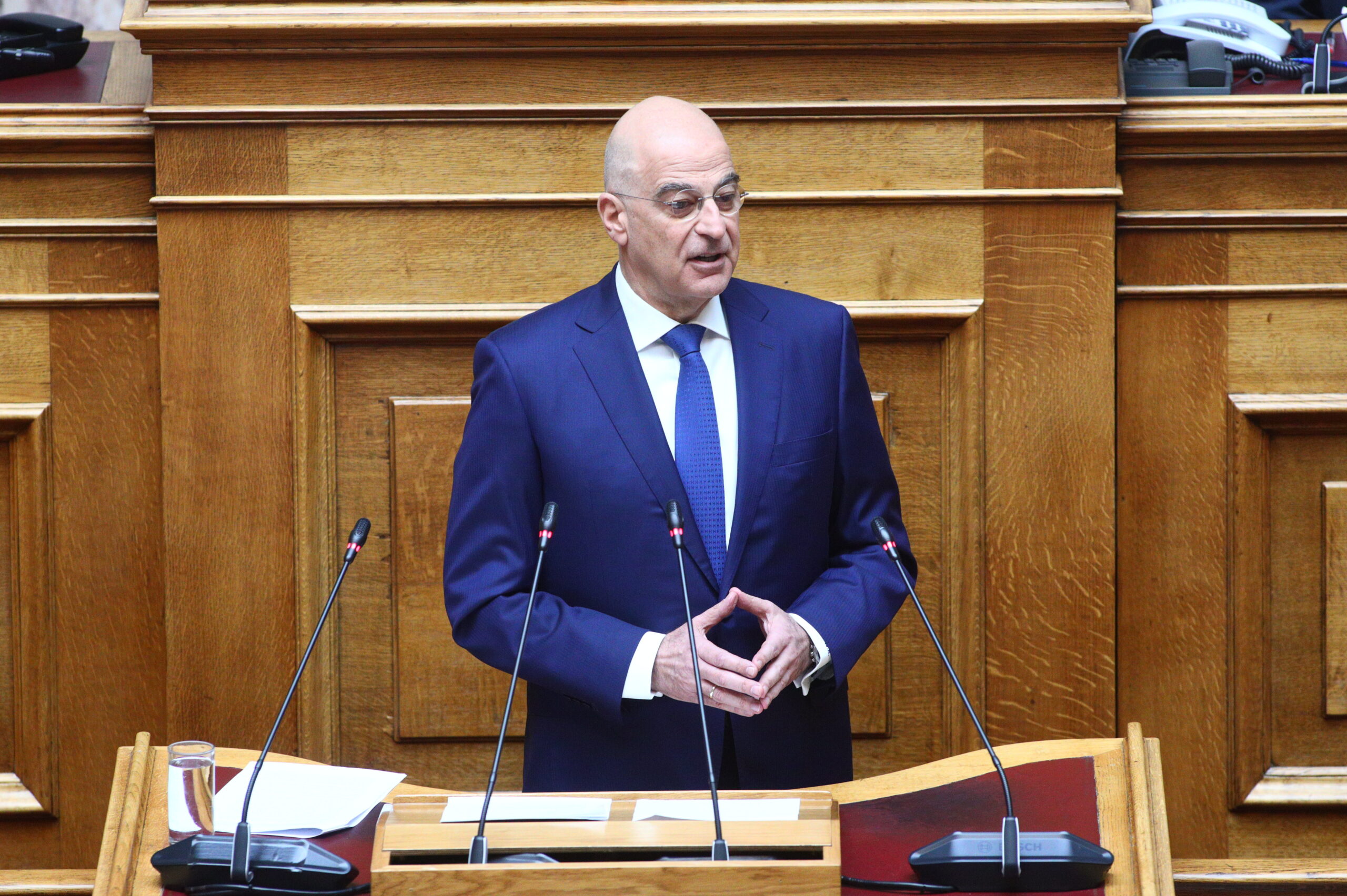 Βουλή – Ν. Δένδιας: Πολιτικά επικίνδυνη η πρόταση δυσπιστίας