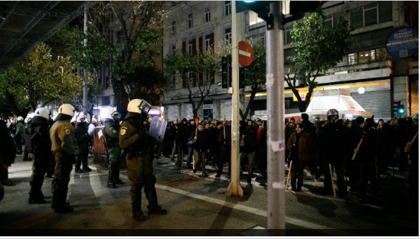 Θεσσαλονίκη: Πορεία αλληλεγγύης στην 12χρονη από τον Κολωνό