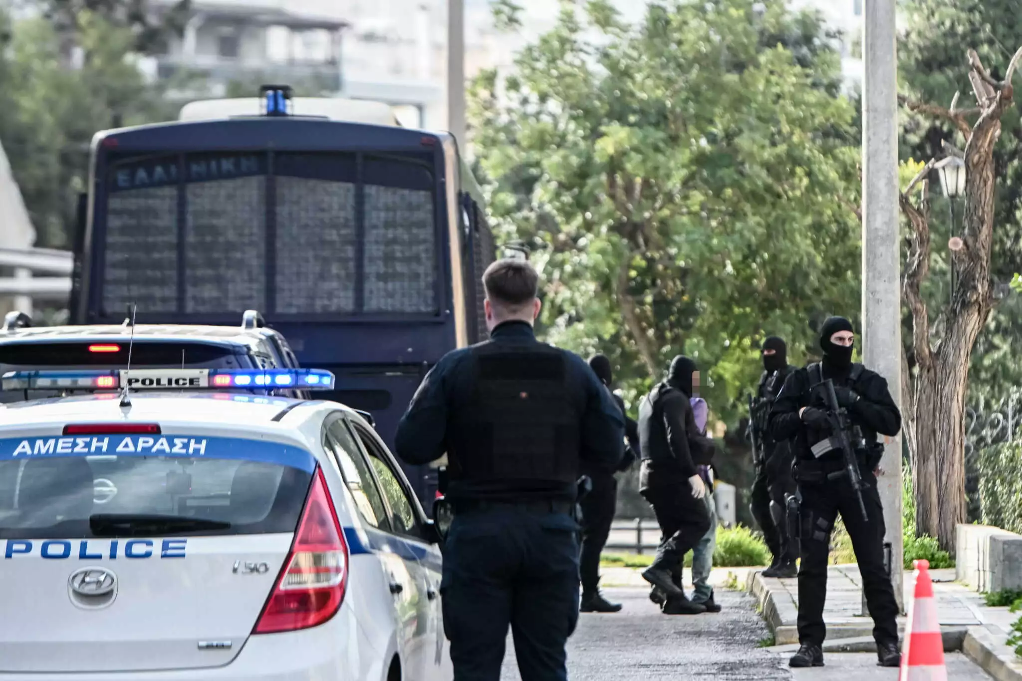 Στη φυλακή οι έξι κατηγορούμενοι για τη «Ομάδα Σύμπραξη Εκδίκησης»