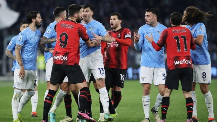 Ο Οκαφόρ «υπέγραψε» στο 88΄ το «διπλό» της Μίλαν απέναντι στη Λάτσιο των 8 παικτών!!!
