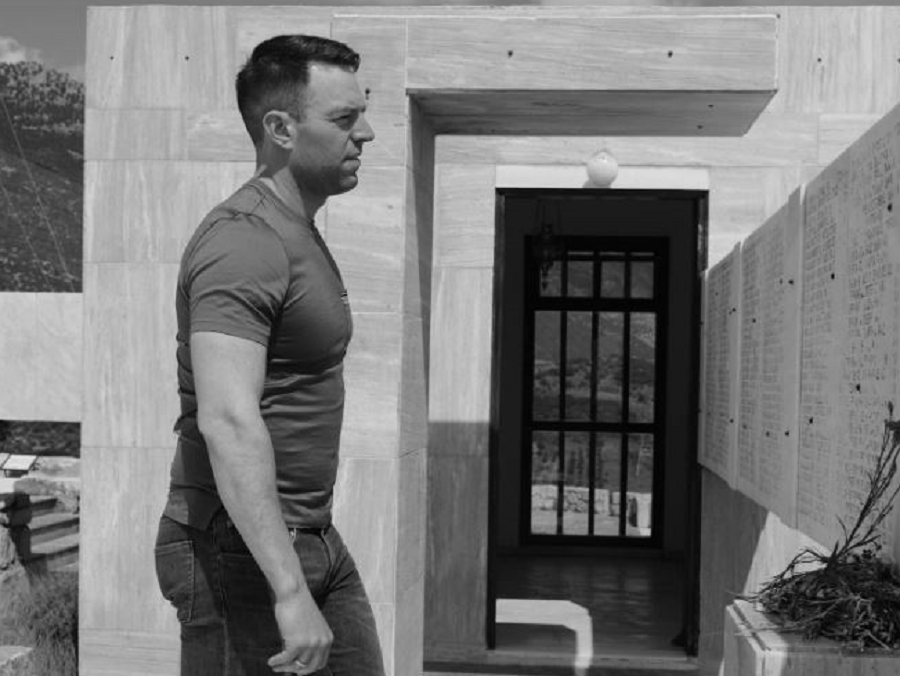 Κασσελάκης για Κώστα Καραμανλή: Δεν έφταιγεν ο ίδιος, τόσος ήτανε