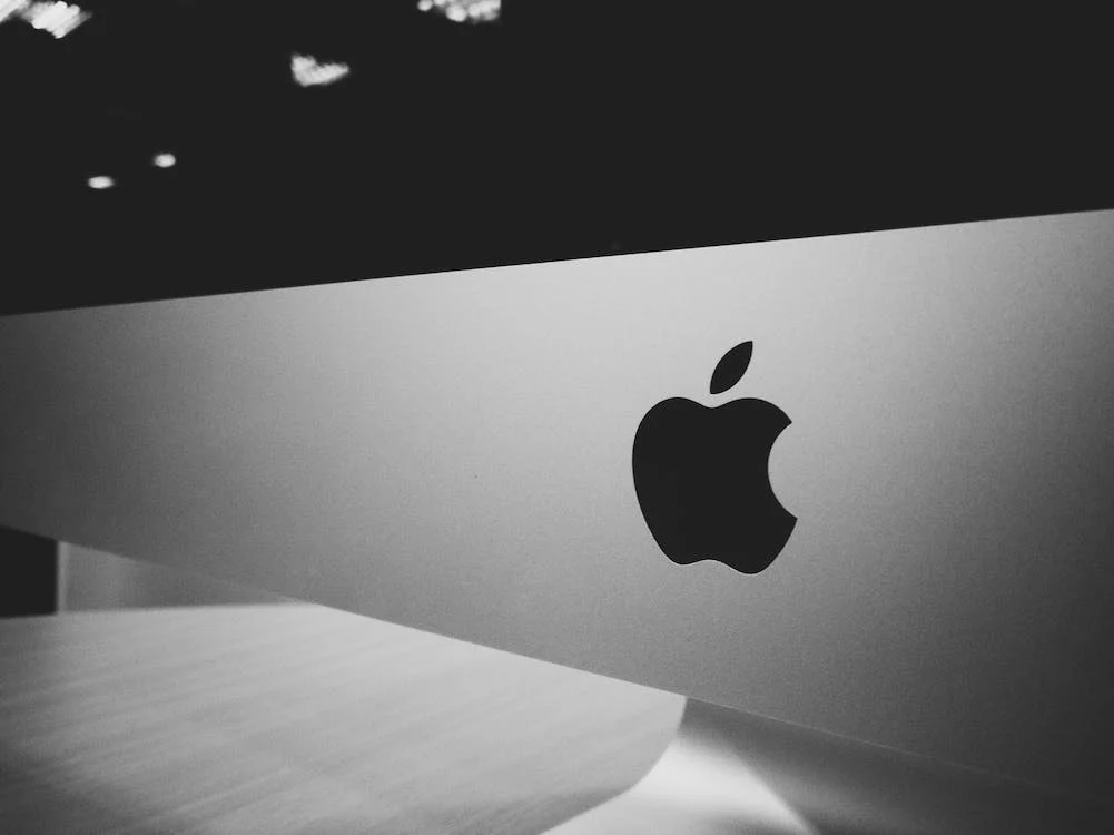Πρόστιμο 1,8 δισ. ευρώ στην Apple από την Κομισιόν