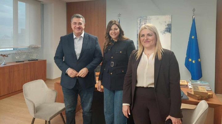 Συνεργασία του Υπουργείου Κοινωνικής Συνοχής και Οικογένειας με την ΠKM