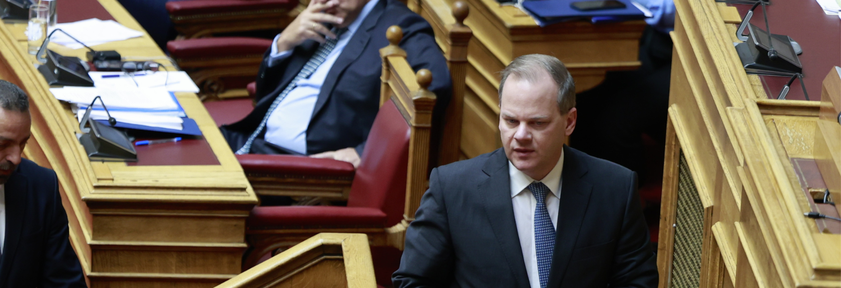 Καραμανλής από Βουλή: «Δεν θα κρυφτώ πίσω καμία ασυλία – Δεν παίξαμε θέατρο»