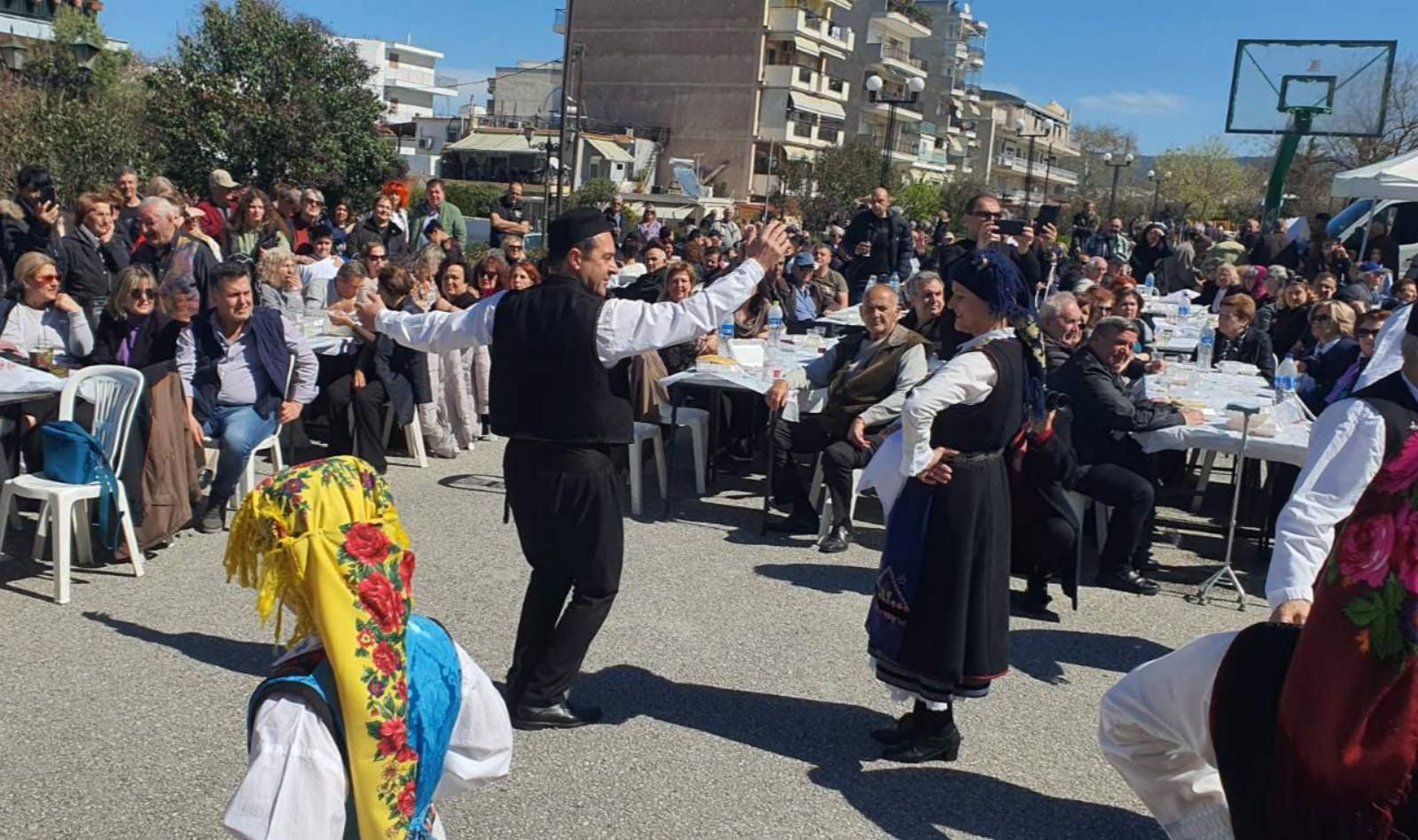 Δήμος Κορδελιού – Ευόσμου: Με σαρακοστιανά εδέσματα και παραδοσιακούς χορούς γιόρτασε με τρεις εκδηλώσεις τα Κούλουμα