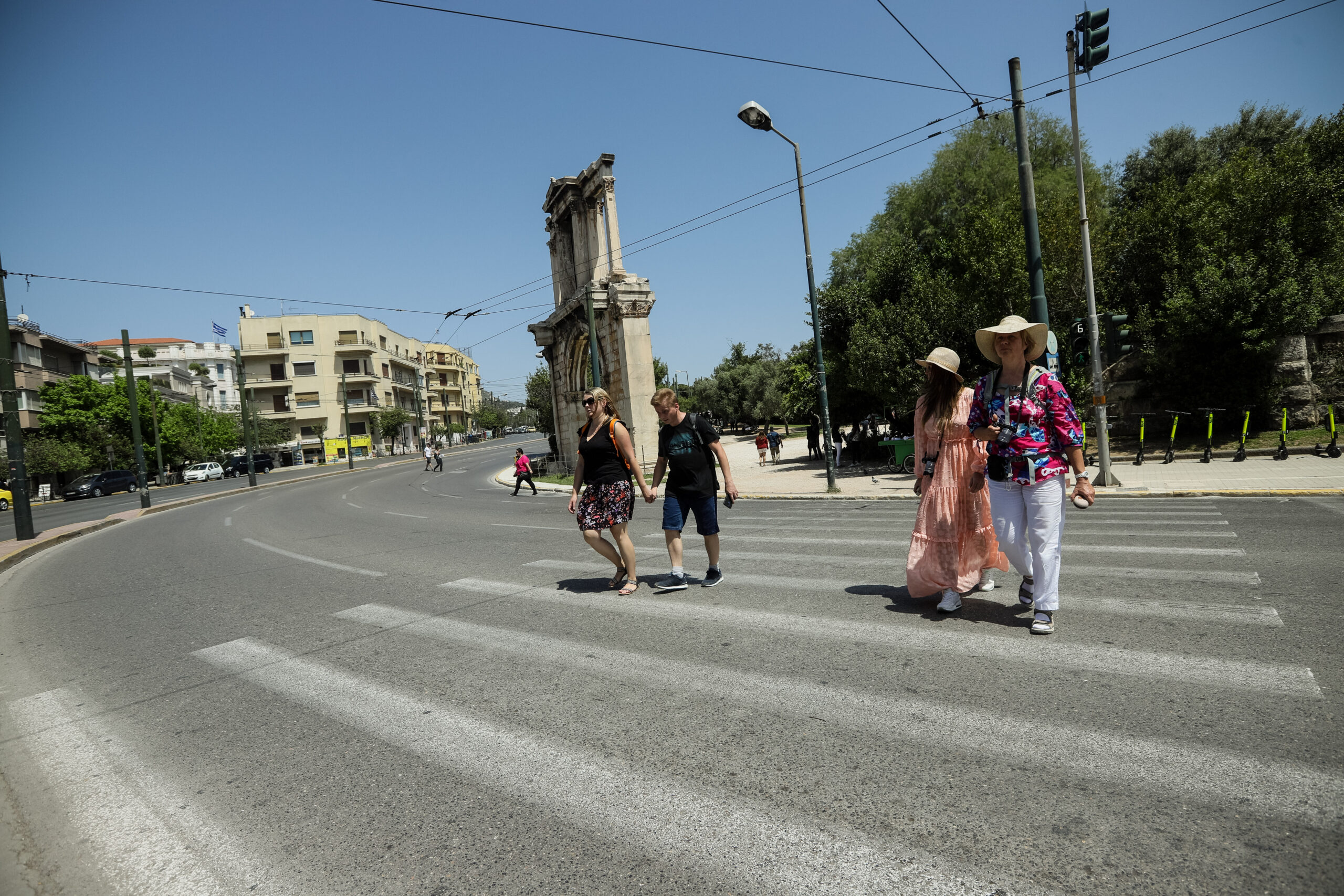 Μερομήνια 2024: Τι καιρό θα κάνει το καλοκαίρι και το Πάσχα
