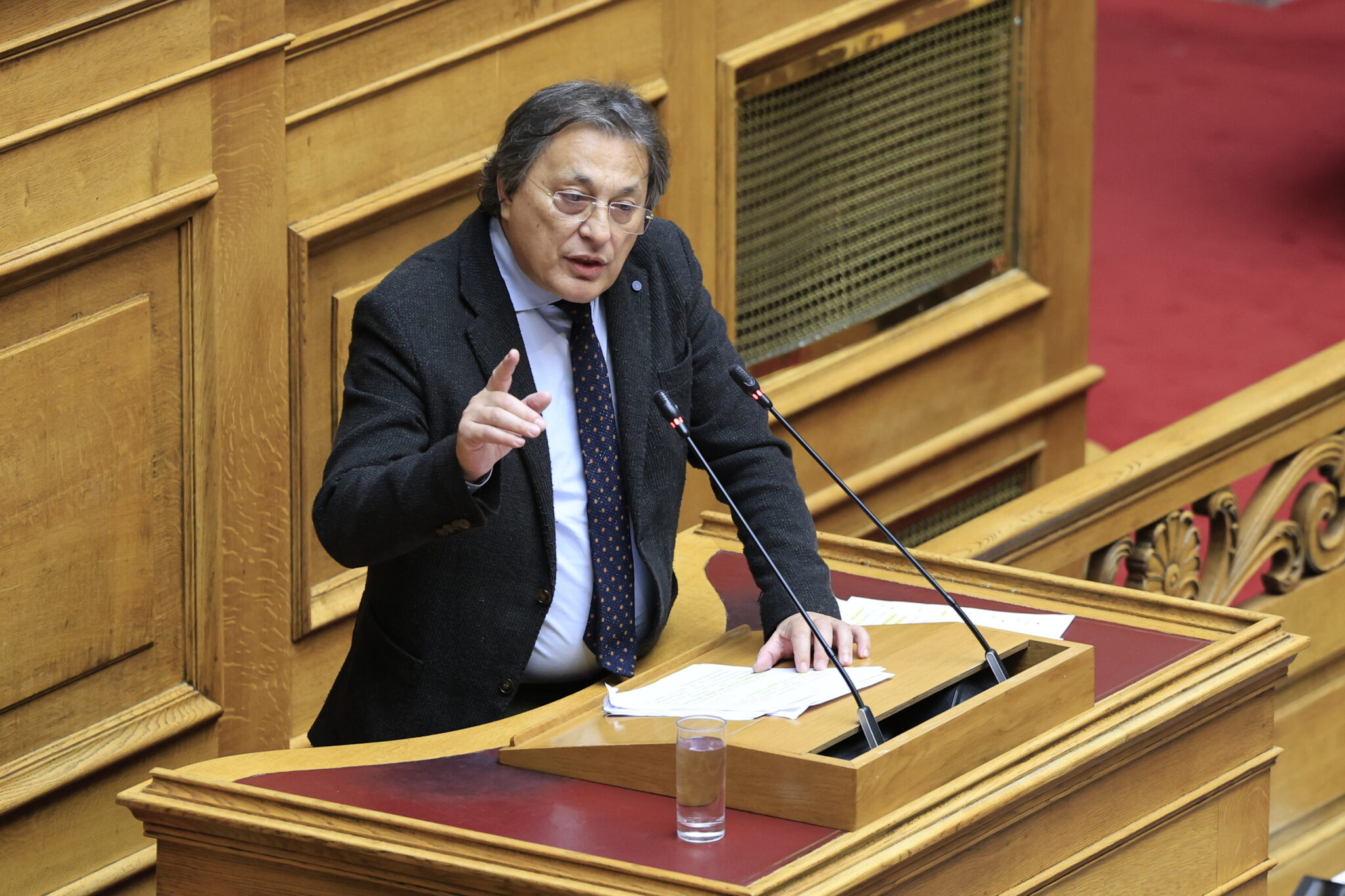 Αυλωνίτης