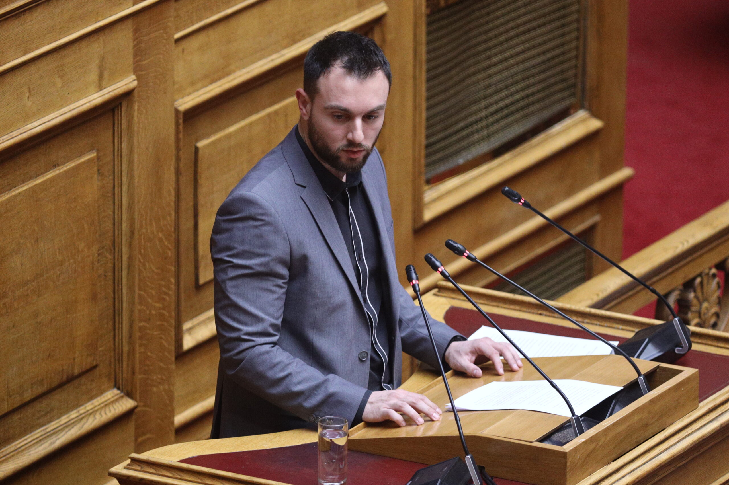 Φλώρος: «Δεν γρονθοκόπησα ποτέ τον κ. Γραμμένο»