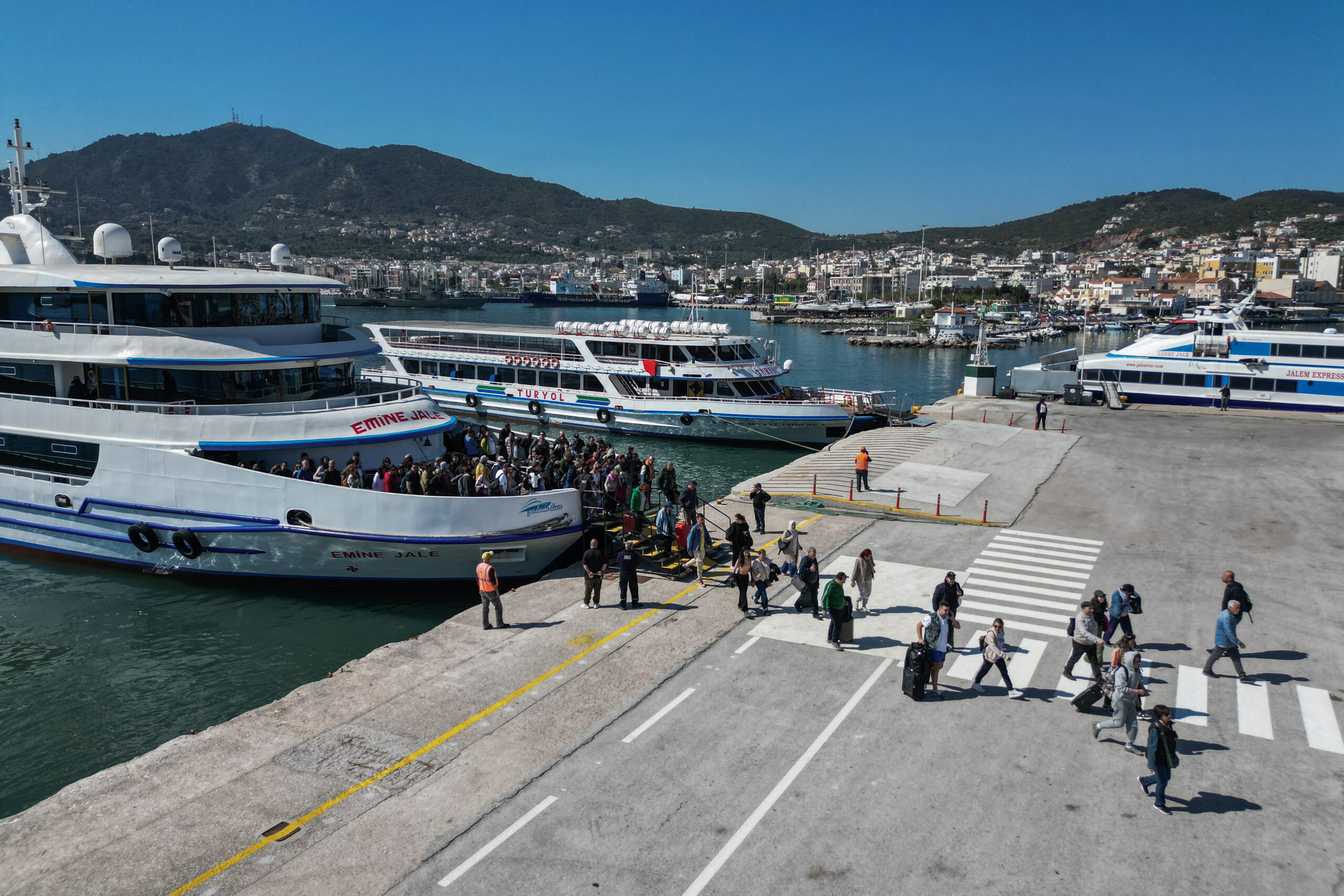 Τουρισμός: Στα 28,5 δισ. ευρώ και το 13% του ΑΕΠ η συμβολή στην οικονομία