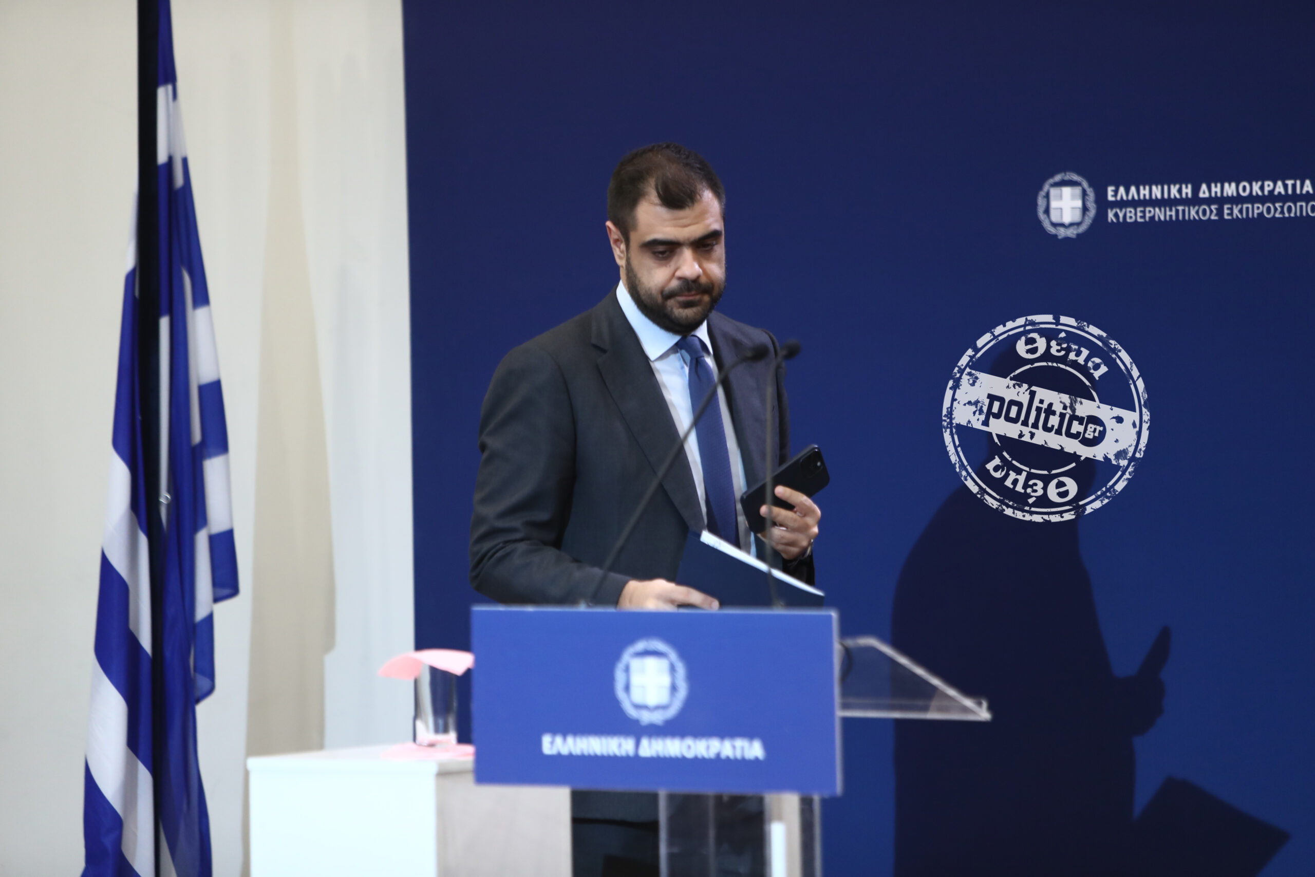 Π. Μαρινάκης σε ερώτηση της Politic για την εξαήμερη εργασία: «Μιλάμε για ευελιξία και όχι για αύξηση ωρών – Θέλουμε καλύτερους μισθούς και εργασιακές συνθήκες» (ΒΙΝΤΕΟ)