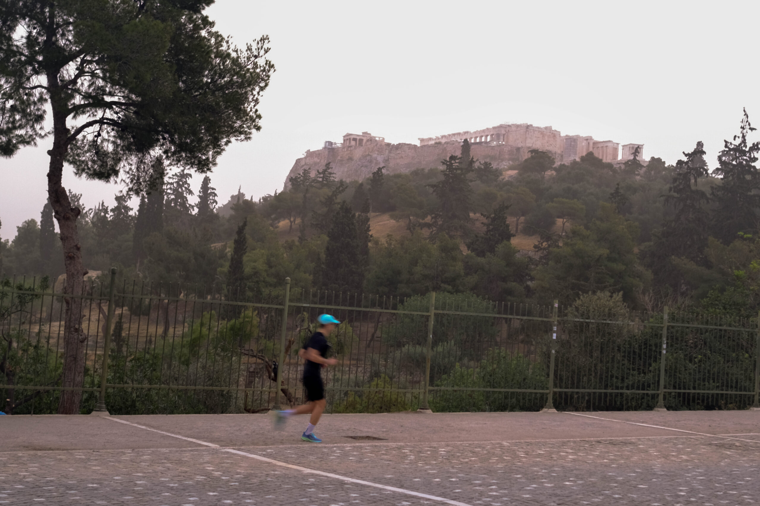 Καιρός: Επιμένει η αφρικανική σκόνη – Πότε υποχωρεί
