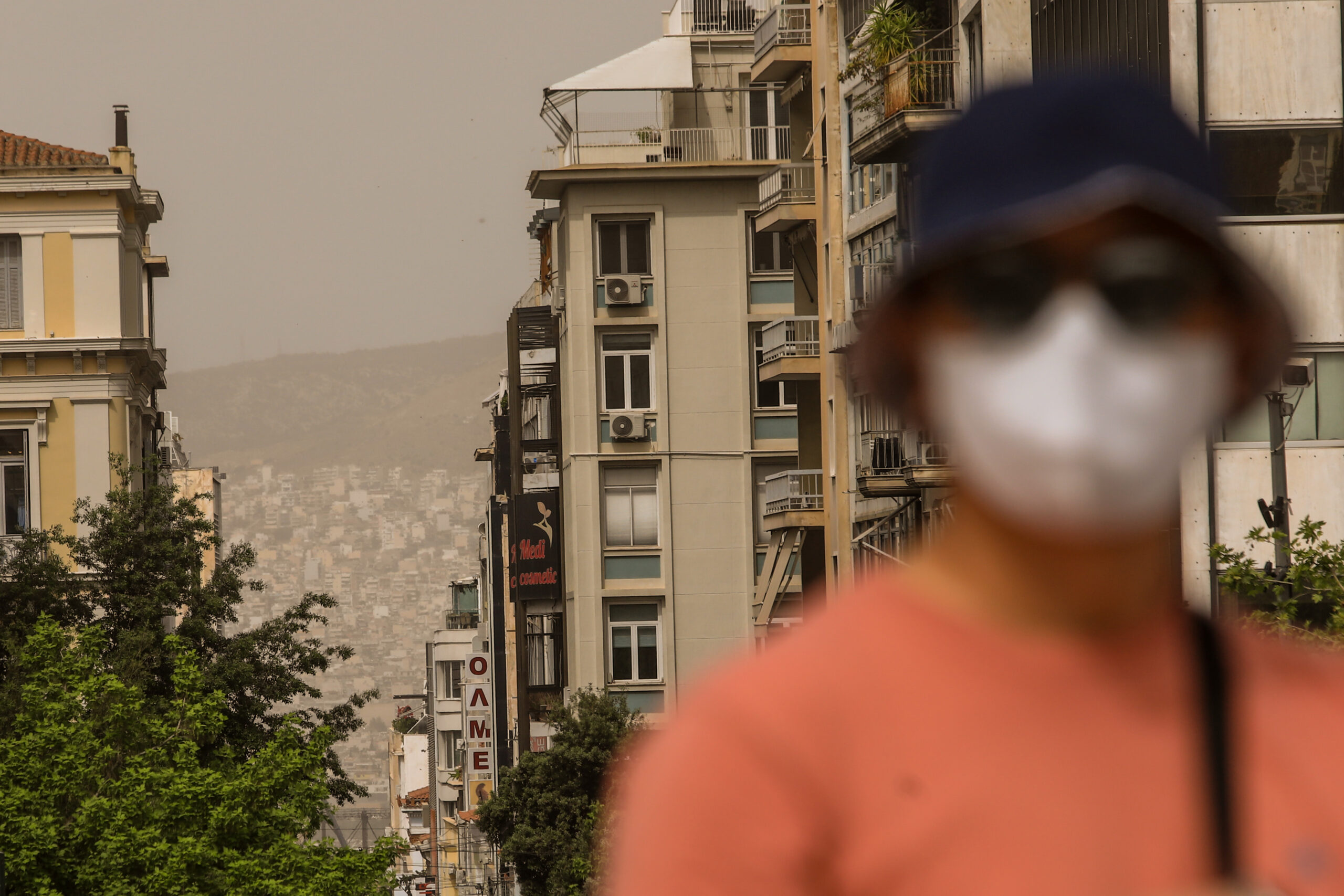 Σήμα κινδύνου από τους γιατρούς για την αφρικανική σκόνη