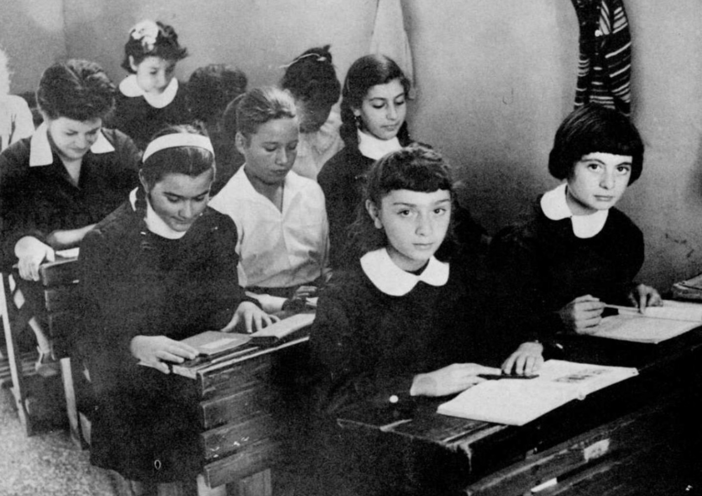 Σαν σήμερα 11 Απριλίου: Η κυβέρνηση Γ. Παπανδρέου το 1964 αλλάζει το εκπαιδευτικό σύστημα 