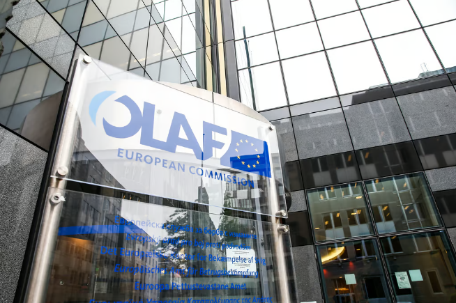 Οσμή σκανδάλου με ελληνικές συμβάσεις ύψους 2,5 δισ. από ευρωπαϊκά κονδύλια, αναφέρει το Politico