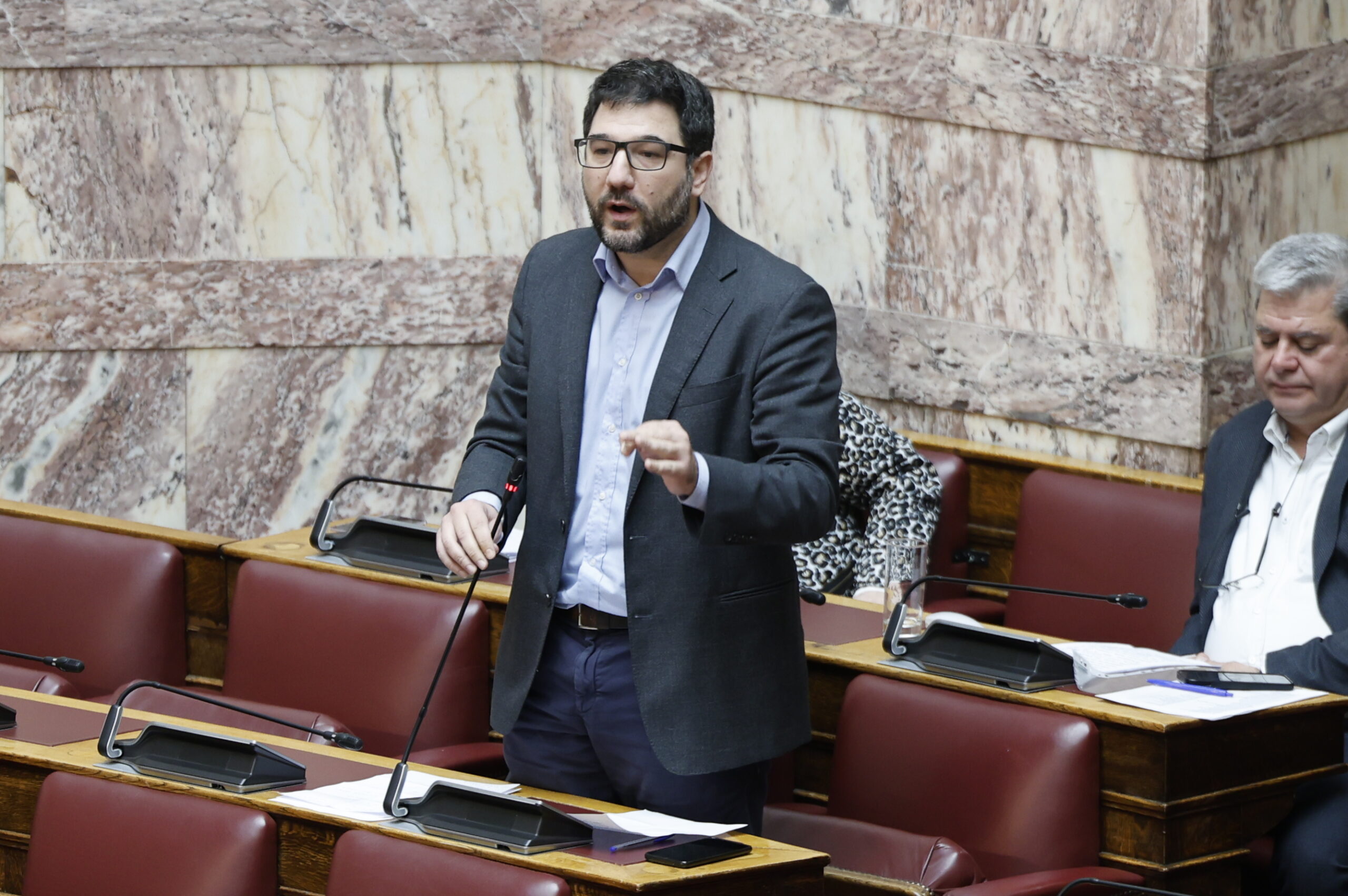 Ηλιόπουλος για σεξουαλική παρενόχληση ανηλίκου στη Νίσυρο: «Έχετε κάνει τη συγκάλυψη default σε όλες τις υποθέσεις» (ΒΙΝΤΕΟ)
