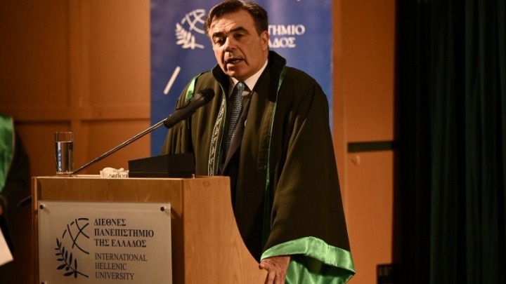 Επίτιμος διδάκτωρ του Διεθνούς Πανεπιστημίου ο Μ. Σχοινάς – «Μακεδονία, η “Εγνατία” της Ευρώπης στα Δ. Βαλκάνια»