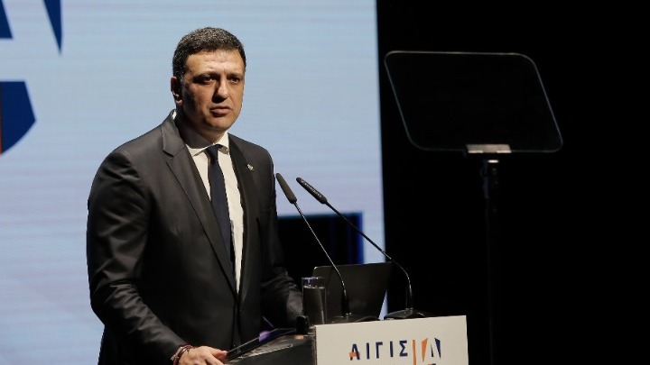 Β. Κικίλιας: Πρέπει να παλέψουμε και να είμαστε ακόμα καλύτεροι και πιο δυνατοί, στην μνήμη των ανθρώπων της Πολεμικής Αεροπορίας που χάθηκαν πέρσι στη Ν. Εύβοια