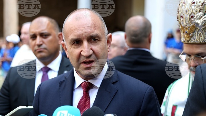 Βουλγαρία – ΒΤΑ: Η Βόρεια Μακεδονία πρέπει να δείξει τη βούλησή της να είναι μέρος της Ενωμένης Ευρώπης πληρώντας τις απαιτήσεις της ΕΕ, δηλώνει ο πρόεδρος Ράντεφ