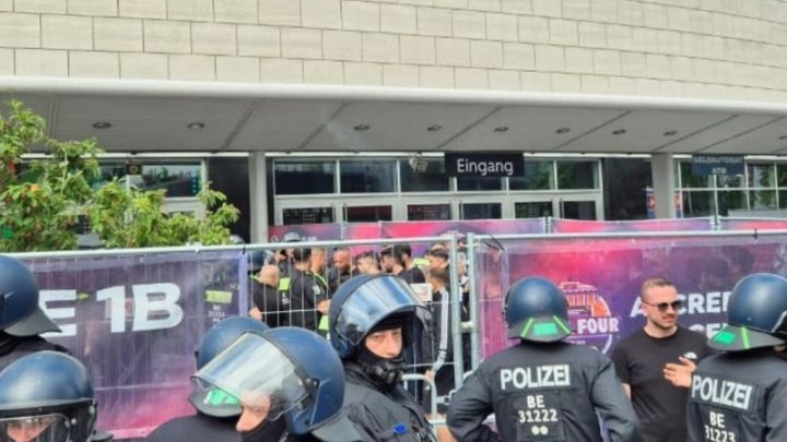Επεισόδια με οπαδούς της Φενερμπαχτσέ έξω από την Uber Arena