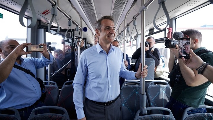 Κυρ. Μητσοτάκης: Η κυκλοφορία των νέων ηλεκτρικών λεωφορείων σηματοδοτεί την έλευση μιας νέας Ελλάδας