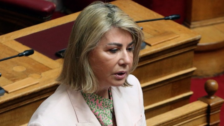 Μήνυμα Ζέττας Μακρή προς τους υποψήφιους των Πανελλαδικών Eξετάσεων – Είστε η ελπίδα, είστε το μέλλον και θα γίνετε αυτό που εσείς ονειρεύεστε