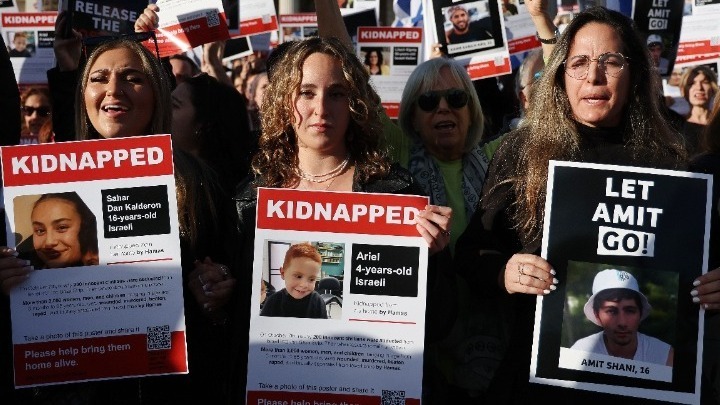 Ο στρατός ανέκτησε τα πτώματα τριών ομήρων της Χαμάς – “Απέραντη θλίψη” εκφράζει ο Ε. Μακρόν για τον θάνατο Γαλλομεξικανού ομήρου