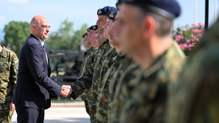 Στην έδρα της 34ης Μηχανοκίνητης Ταξιαρχίας  ο Ν. Δένδιας