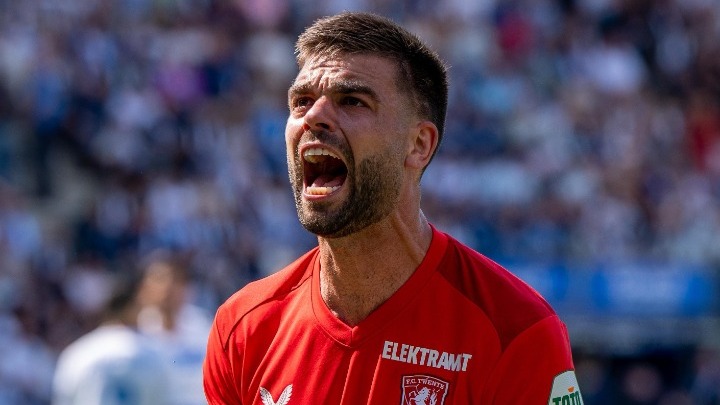 Στο Champions League η Τβέντε, πρώτος σκόρερ ο Παυλίδης