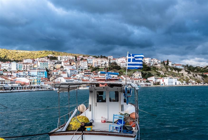 Φονικό στη Σάμο | Με κάβουρα σκότωσε τον πατέρα της η 49χρονη – Μαρτυρίες κατοίκων