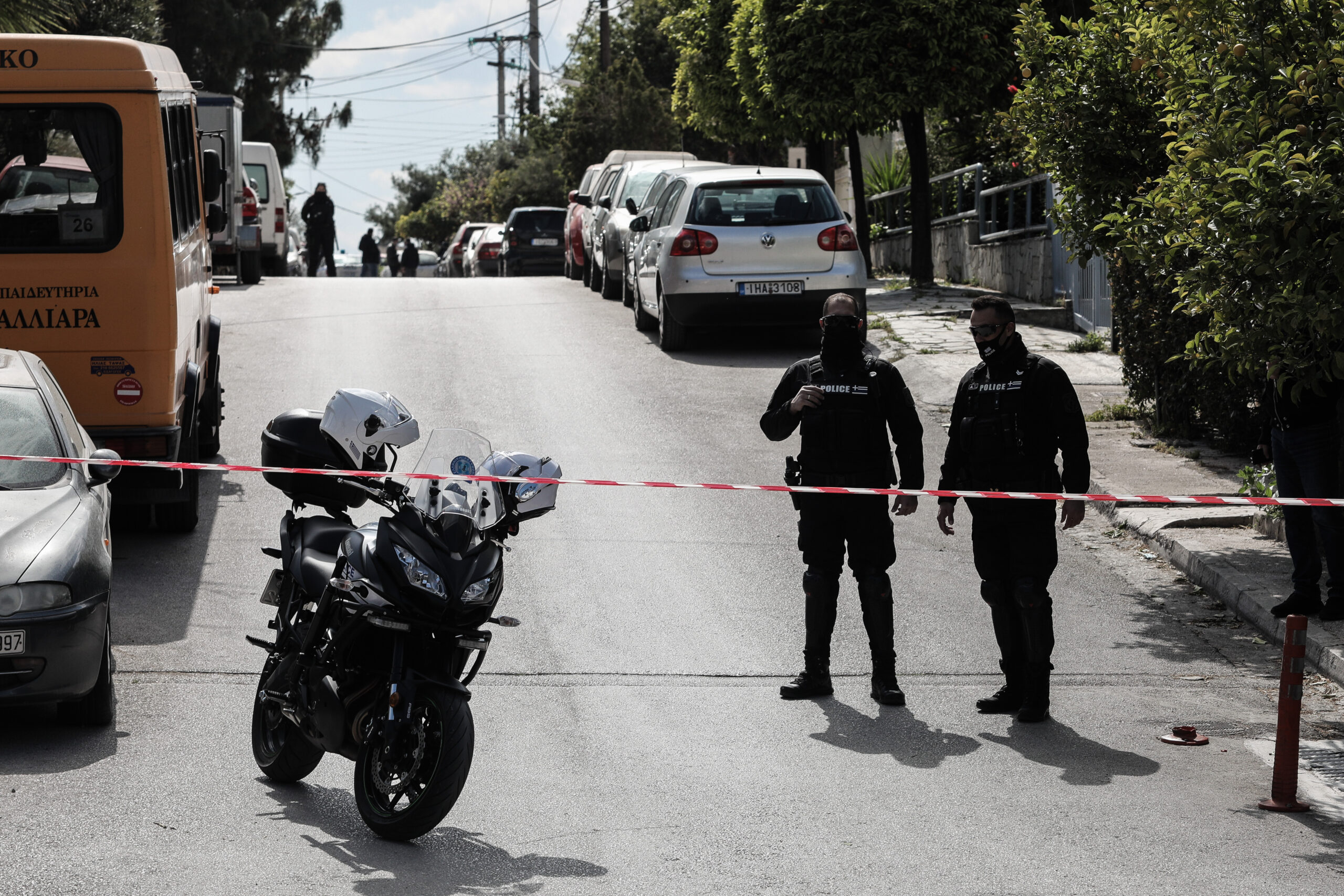 Γιώργος Καραϊβάζ: Βρέθηκε 1 εκατ. ευρώ στους λογαριασμούς των αδερφών που κατηγορούνται για τη δολοφονία του δημοσιογράφου