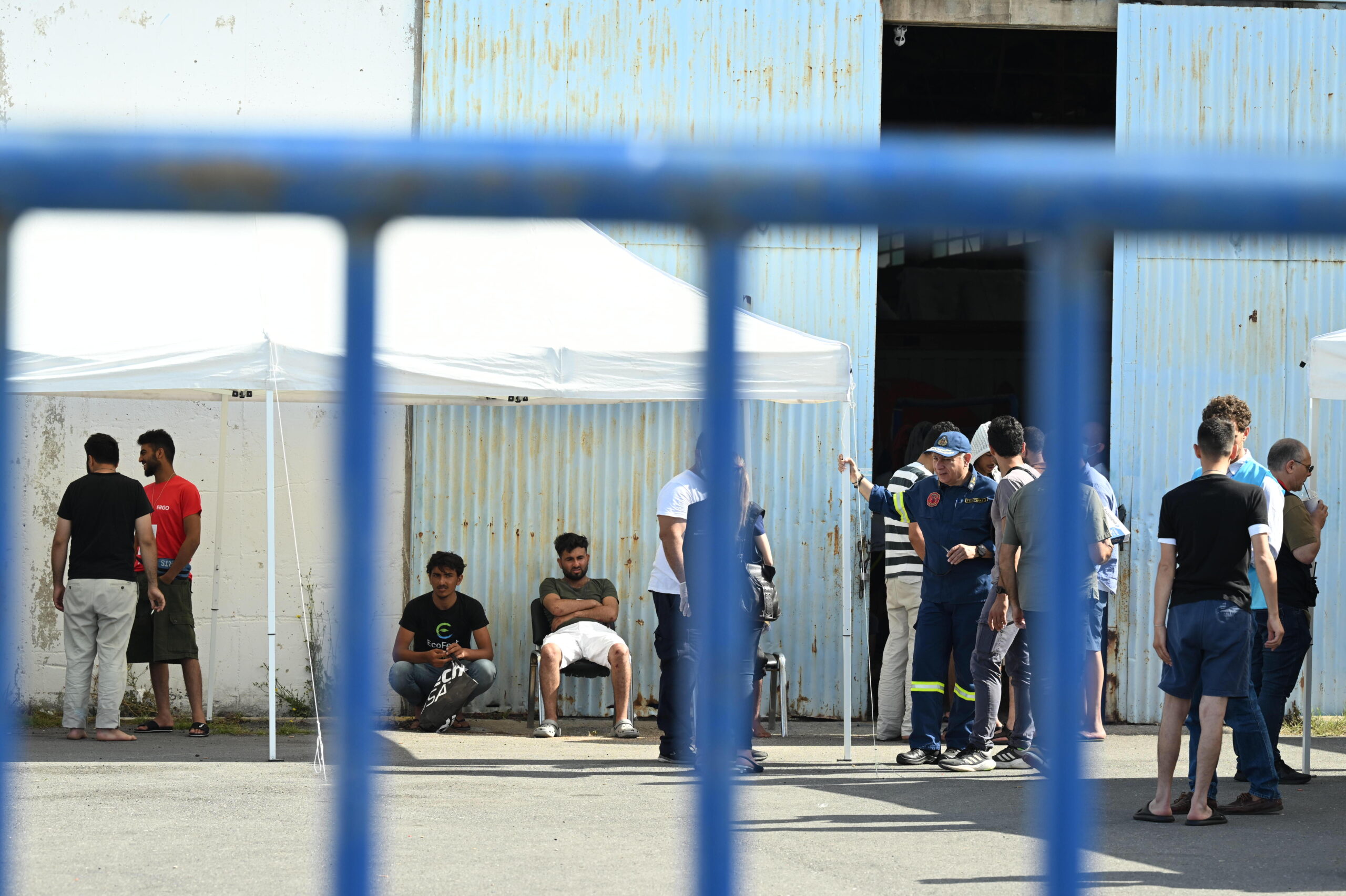 Ναυάγιο στην Πύλο: Αξιωματικοί του Λιμενικού καλούνται ως ύποπτοι σύμφωνα με το Reuters