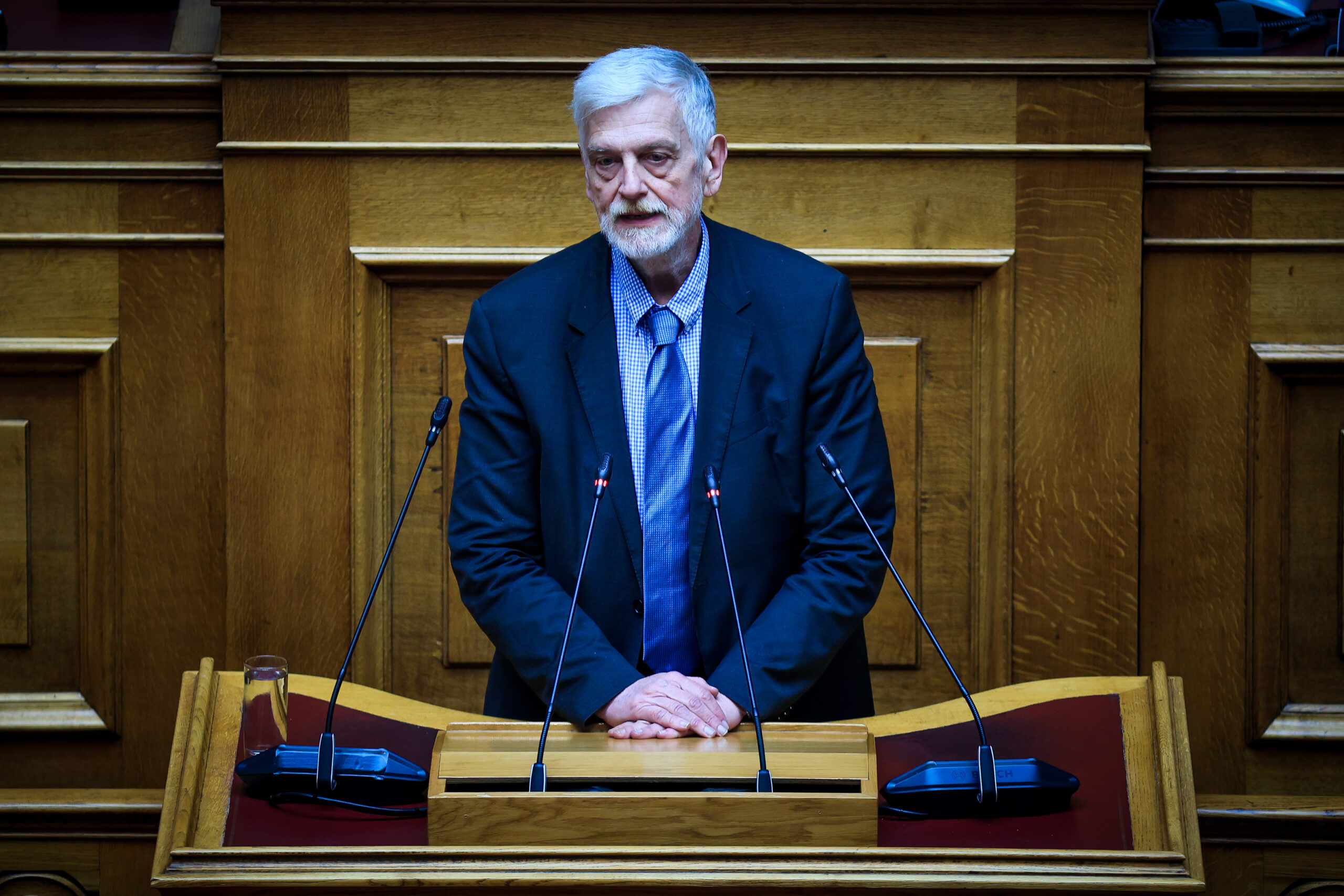 Γιάννης Λοβέρδος | «Υπάρχουν και τενεκέδες μεταξύ των 158 βουλευτών της Νέας Δημοκρατίας»