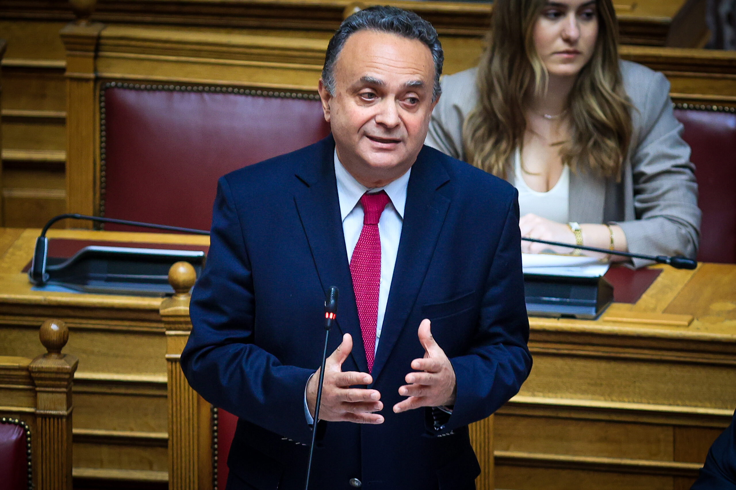 Ανασχηματισμός: «Καρφιά» Κελέτση για την απομάκρυνσή του από το κυβερνητικό σχήμα – «Δεν ψήφισα τον νόμου για τα ομόφυλα ζευγάρια και με τιμωρούν»
