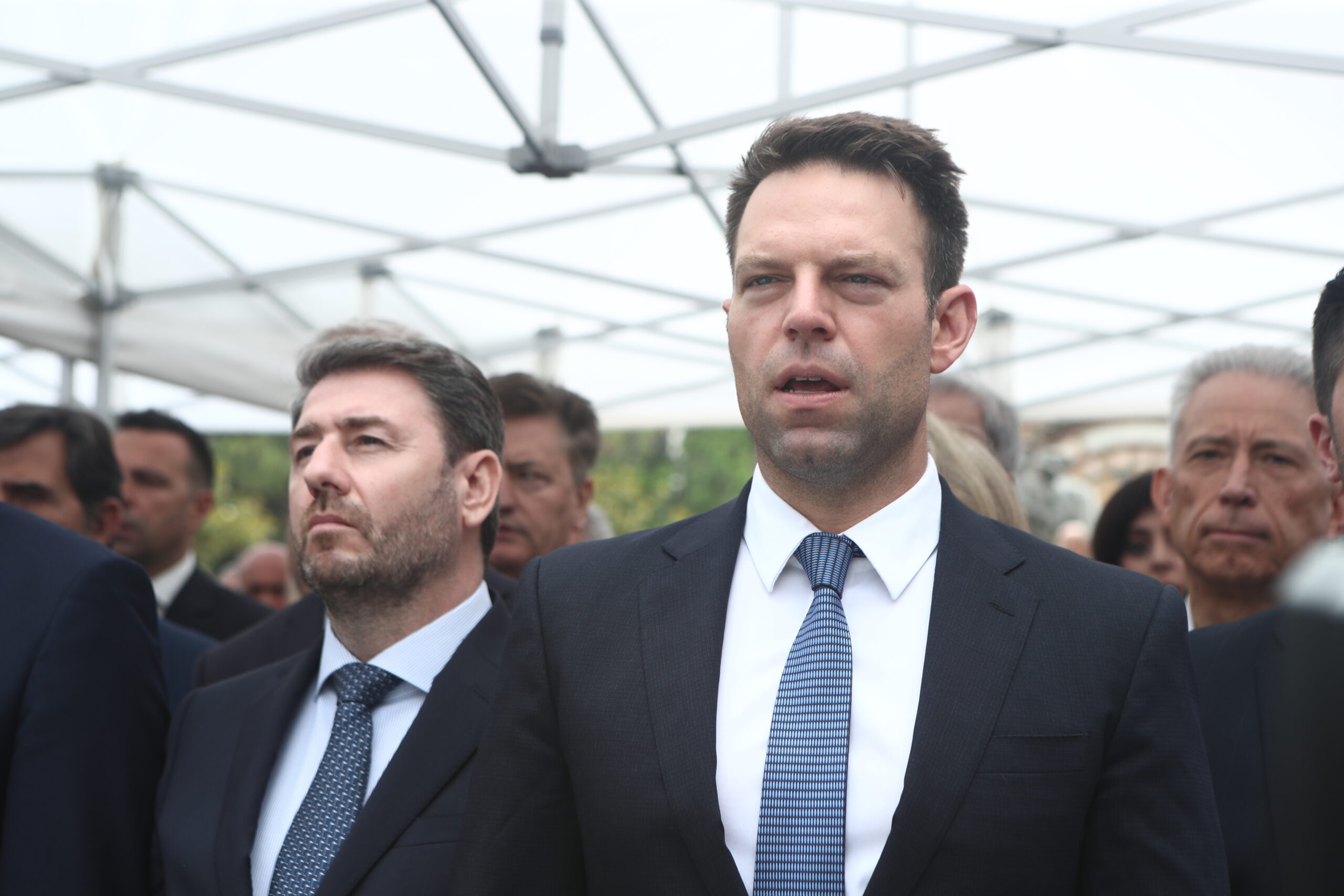 ΣΥΡΙΖΑ και ΠΑΣΟΚ οι μεγαλύτεροι χορηγοί του Κυριάκου Μητσοτάκη