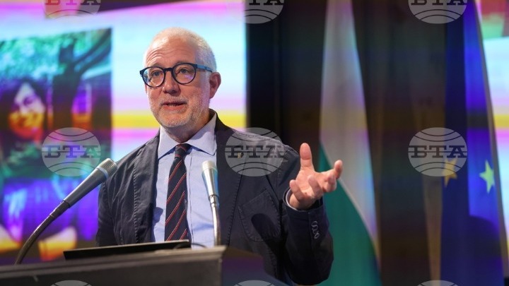 ΒΤΑ: Η πολυφωνία της Ευρώπης είναι σημαντική, δηλώνει ο Ιταλός καθηγητής Σκάρπα