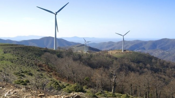 Δ.  Καραβέλλας:  Η κλιματική ουδετερότητα δεν επιτυγχάνεται χωρίς τις ΑΠΕ
