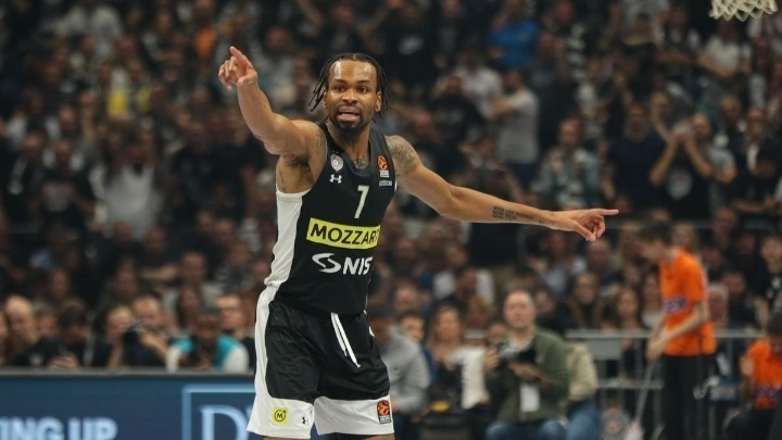 Η Μπαρτσελόνα ανακοίνωσε την απόκτηση του Κέβιν Πάντερ