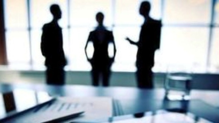 ΗΠΑ: Οι γυναίκες έχουν κάνει μόλις το 1/3 των αποταμιεύσεων για τη συνταξιοδότησή τους σε σχέση με τους άνδρες (δημοσκόπηση)