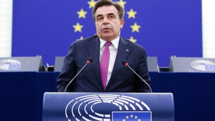 Μ. Σχοινάς στο συνέδριο του Europride: “Το μίσος δεν έχει θέση στην Ευρώπη”