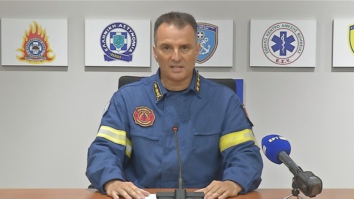 Πυροσβεστική για τις πυρκαγιές σε Σταμάτα-Κερατέα: Η δυσκολότερη μέρα που αντιμετωπίζει το Πυροσβεστικό Σώμα