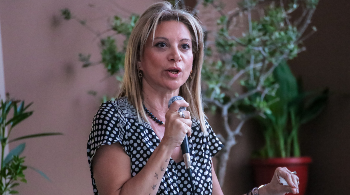 Μ. Καρυστιανού σε Ν. Πλακιά: «Πονάμε το ίδιο – Τα κορίτσια μας είναι μαζί στον ουρανό»