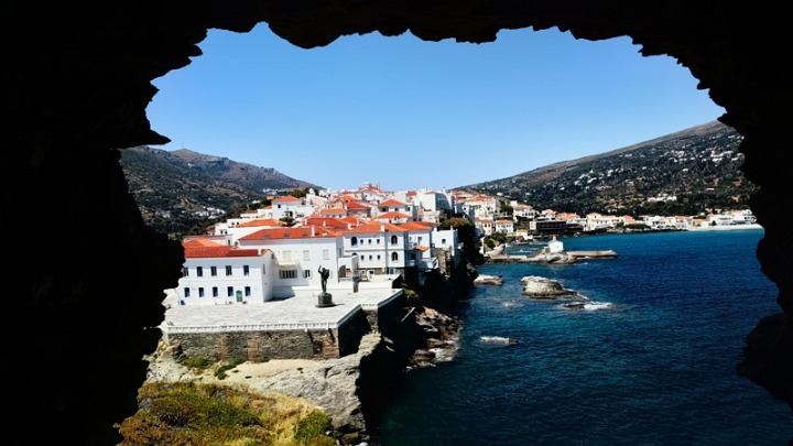 Times & Thetravel.com προτείνουν την Άνδρο για διακοπές εκτός σεζόν