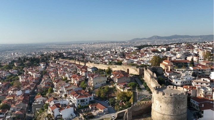 Τριάντα διαμερίσματα του δήμου Θεσσαλονίκης σε ευάλωτους πολίτες