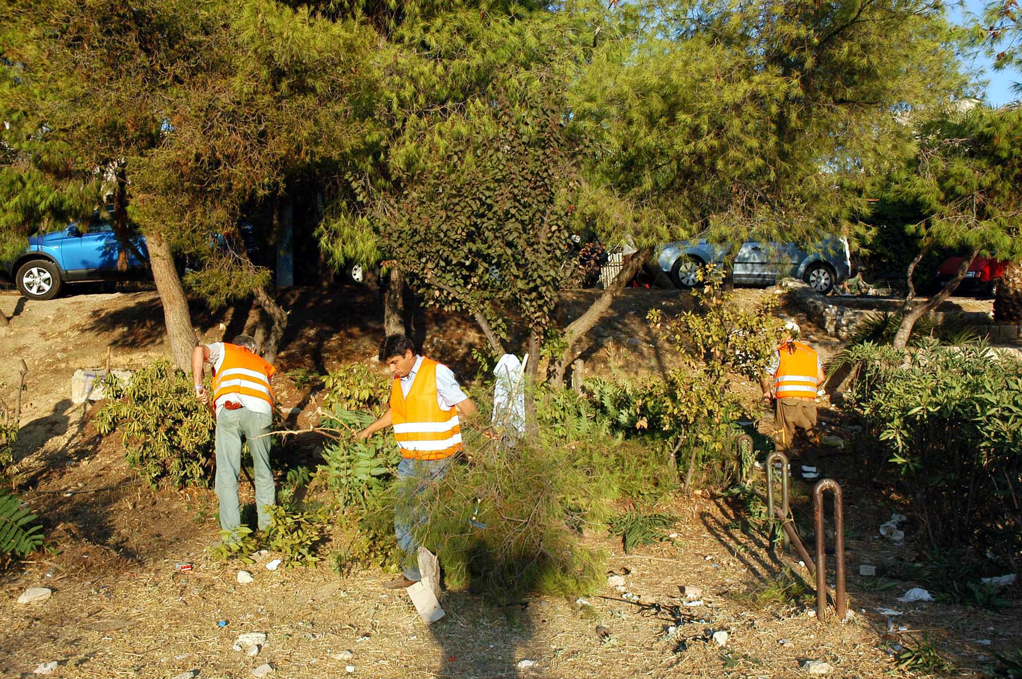 Καθαρίστηκαν 650.000 οικόπεδα – «Καμπανάκι» για πρόστιμα σε όσους δεν συμμορφώνονται