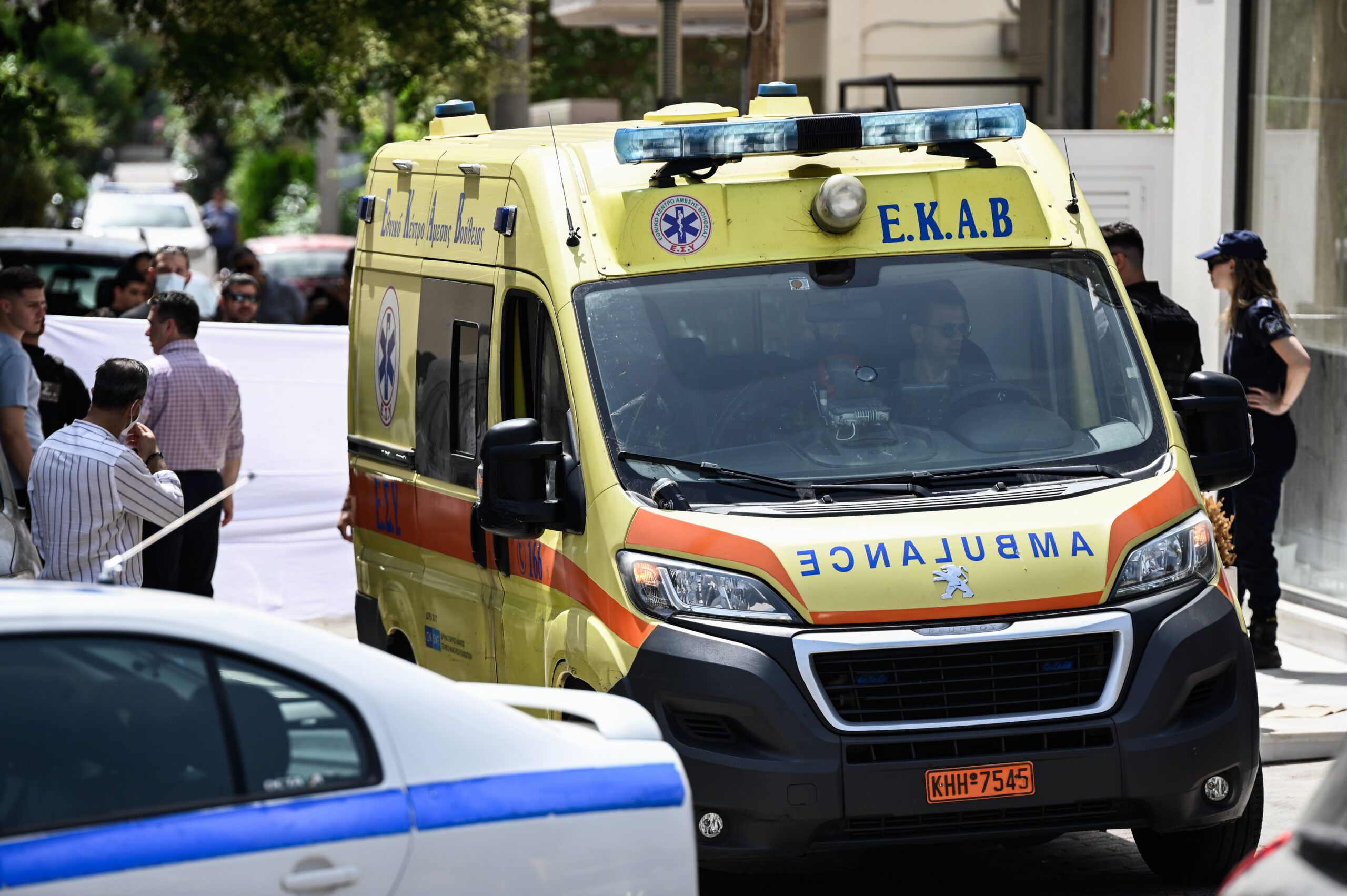 Δολοφονία στο Ψυχικό: Πολλαπλά τραύματα στο κεφάλι και το σώμα του 54χρονου έδειξε η ιατροδικαστική εξέταση