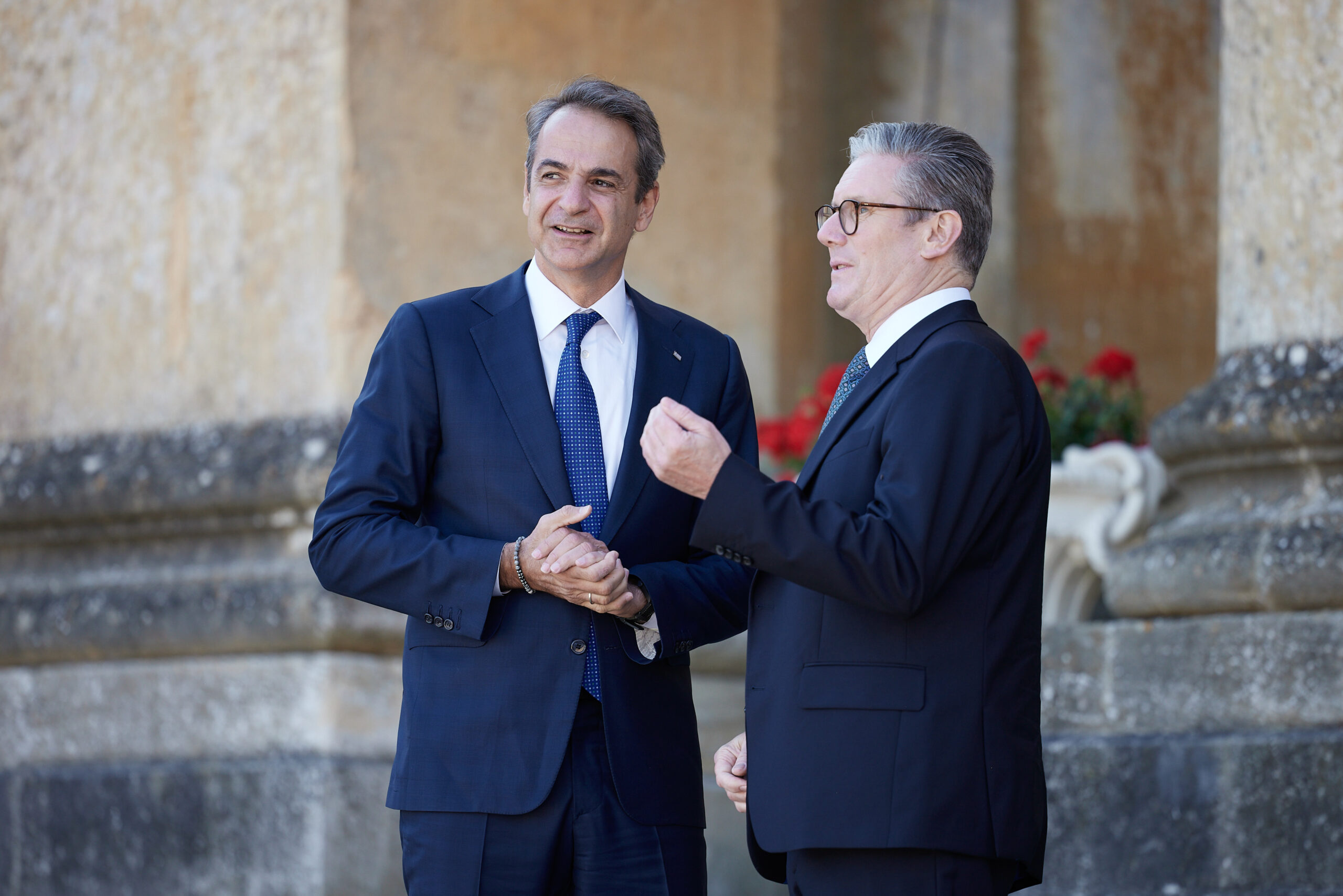 Κυρ. Μητσοτάκης για Κυπριακό : Ελπίζω ότι τελικά το ζήτημα θα επιλυθεί και οι συζητήσεις μεταξύ των δύο κοινοτήτων θα συνεχιστούν υπό την αιγίδα του ΟΗΕ πάντοτε στο πνεύμα των ψηφισμάτων του Συμβουλίου Ασφαλείας