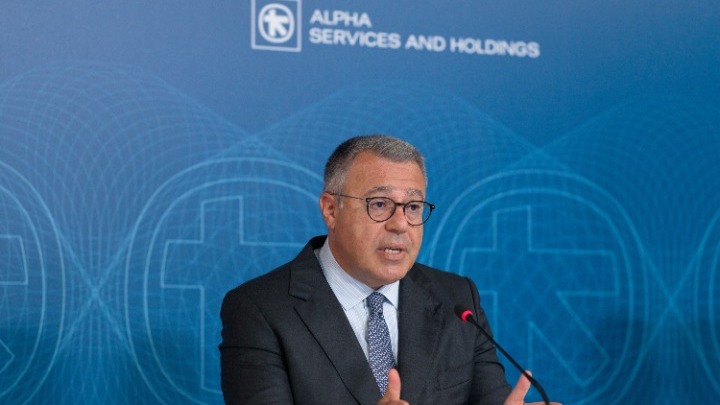 B. Ψάλτης-Alpha Bank: Δημιουργούμε μία τράπεζα εξωστρεφή που ανταμείβει τους μετόχους και την κοινωνία