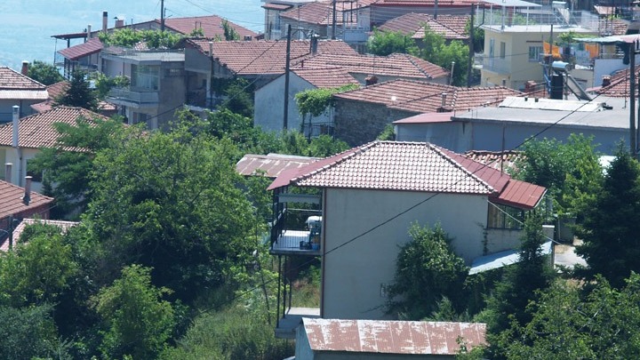 Διευρύνεται το χάσμα μεταξύ θανάτων και γεννήσεων στην Ελλάδα – Αποκαλυπτική η εικόνα σε δήμους και δημοτικές ενότητες στην ηπειρωτική χώρα
